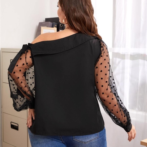 Boho Black Polka Dot Off Shoulder Top - Picture 4 of 8
